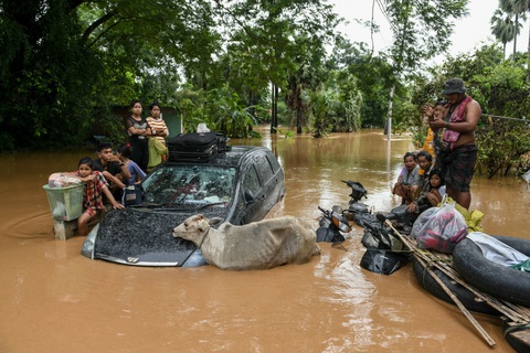 Chính quyền quân sự Myanmar kêu gọi viện trợ nước ngoài để ứng phó với lũ lụt - Ảnh 1. Myanmar kêu gọi viện trợ nước ngoài để ứng phó lũ lụt - Ảnh 1.