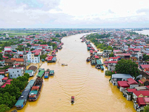 Thương những con sông bên nhà - Ảnh 2. Thương những con sông bên nhà - Ảnh 2.
