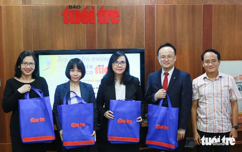 Dai-ichi Life Việt Nam trao 500 triệu đồng tiếp sức đến trường - Ảnh 3. Dai-ichi Life Việt Nam trao 500 triệu đồng tiếp sức đến trường - Ảnh 3.