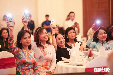 Dời lễ trao học bổng Tiếp sức đến trường tại Quảng Nam, Quảng Trị - Ảnh 1. Dời lễ trao học bổng Tiếp sức đến trường tại Quảng Nam, Quảng Trị - Ảnh 1.