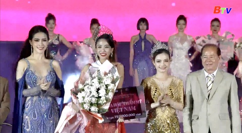 Hoa hậu Thẩm mỹ Việt Nam: Thi hoa hậu trao thêm giải nữ hoàng - Ảnh 2. Hoa hậu Thẩm mỹ Việt Nam: Thi hoa hậu trao thêm giải nữ hoàng - Ảnh 2.