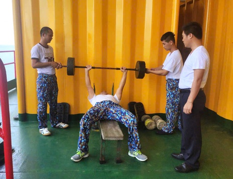 Quốc khánh trên nhà giàn DKI - Ảnh 5. Nghỉ lễ Quốc khánh ở nhà giàn DK1 - Ảnh 5.