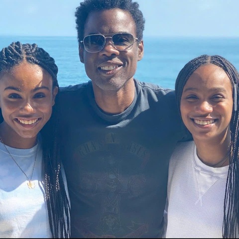 Danh hài Chris Rock: 'Xin hãy đuổi học con tôi ngay lập tức' - Ảnh 2. Danh hài Chris Rock: 'Xin hãy đuổi học con tôi ngay lập tức' - Ảnh 2.