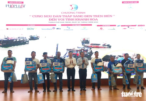 22 tác phẩm đoạt giải báo chí Nam Trung Bộ 2024 - Ảnh 1. 22 tác phẩm đoạt giải báo chí Nam Trung Bộ 2024 - Ảnh 1.