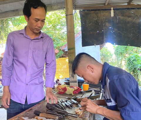 Kế nghiệp và đổi thay làng nghề - Ảnh 1.