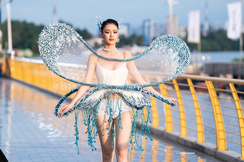 Đặng Thanh Ngân, Thạch Thu Thảo - Ảnh 1. Đặng Thanh Ngân, Thạch Thu Thảo - Ảnh 1.