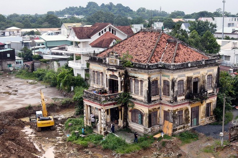 Có thể điều chỉnh quy hoạch để giữ lại biệt thự trăm tuổi ở Đồng Nai? - Ảnh 1.