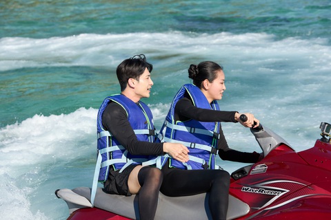 Yuna Vũ ‘quay xe’, Bùi Khánh Linh mạnh dạn tỏ tình trong Đảo thiên đường - Ảnh 3. Yuna Vũ ‘quay xe’, Bùi Khánh Linh mạnh dạn tỏ tình trong Đảo thiên đường - Ảnh 4.