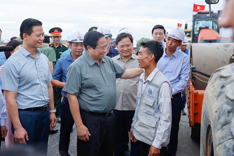 Thủ tướng 'thúc' hoàn thành vành đai 4 qua Bắc Ninh vào cuối năm 2025 - Ảnh 1. Thủ tướng 'thúc' hoàn thành vành đai 4 qua Bắc Ninh vào cuối năm 2025 - Ảnh 1.