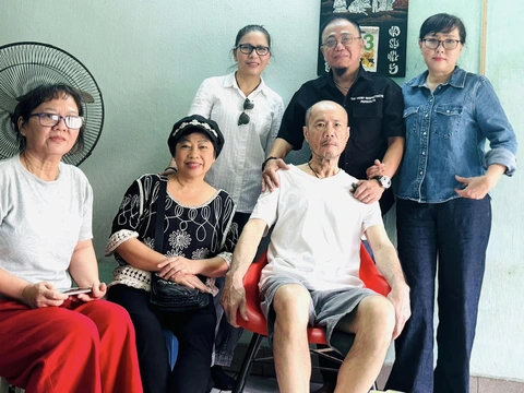 Ca sĩ Tô Thanh Phương bệnh nặng, điều trị tại nhà - Ảnh 3. Ca sĩ Tô Thanh Phương bệnh nặng, điều trị tại nhà - Ảnh 3.