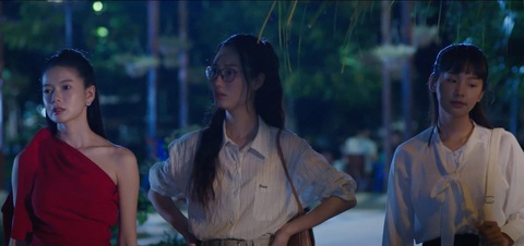 Đi giữa trời rực rỡ: Nước mắt Chải rơi, trò chơi kết thúc - Ảnh 3. Đi giữa trời rực rỡ: Nước mắt Chải rơi, trò chơi kết thúc - Ảnh 3.