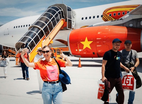 Lần đầu tiên có chuyến bay từ Châu Âu đến Cam Ranh - Ảnh 1. Khánh Hòa tìm nguồn du khách mới từ Ba Lan - Ảnh 1.