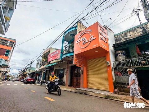 Vụ học sinh nôn ói sau khi uống trà sữa tại quán Cô Ba Sài Gòn: Không phải ngộ độc thực phẩm - Ảnh 1. Vụ học sinh nôn ói sau khi uống trà sữa tại quán Cô Ba Sài Gòn: Không phải ngộ độc thực phẩm - Ảnh 2.