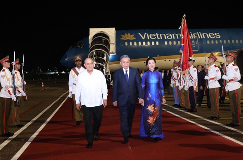 Tổng Bí thư, Chủ tịch nước Tô Lâm và Phu nhân đến Cuba - Ảnh 2. Tổng Bí thư, Chủ tịch nước Tô Lâm và Phu nhân đến Cuba - Ảnh 2.