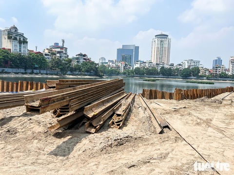 Tận mắt chứng kiến cảnh hồ Đống Đa bị san lấp 6.500m² - Ảnh 5.