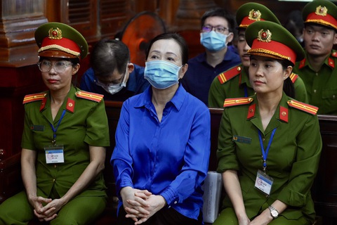 Bà Trương Mỹ Lan xin trả lại 2 túi Hermes, máy tính bàn và bộ trang sức kim cương - Ảnh 1. Bà Trương Mỹ Lan xin trả lại 2 túi Hermes, máy tính bàn và bộ trang sức kim cương - Ảnh 1.