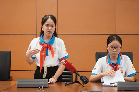 Bạo lực học đường ở trẻ em, nhiều nguyên nhân từ người lớn - Ảnh 1. Bạo lực học đường ở trẻ em, nhiều nguyên nhân từ người lớn - Ảnh 1.