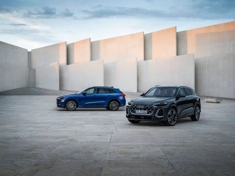 Audi Q5 2025 ra mắt: Nội thất rộng nhất lịch sử, 3 màn hình ‘hot trend’, bản base mạnh hơn 200 mã lực đấu GLC- Ảnh 4. Audi Q5 2025 ra mắt: Nội thất siêu rộng, có 3 màn hình, thế hệ cuối cùng dùng động cơ xăng - Ảnh 3.