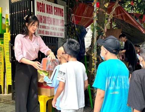 Tin tức giải trí 3-9: Lý Liên Kiệt 'tái xuất giang hồ' trong Tiêu nhân - Ảnh 3. Tin tức giải trí 3-9: Lý Liên Kiệt 'tái xuất giang hồ' trong Tiêu nhân - Ảnh 3.