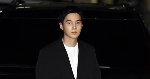 Tòa tuyên án Suga BTS bị phạt 11.500 USD vì vi phạm nồng độ cồn - Ảnh 2. Suga BTS bị tòa án phạt 11.500 USD vì vi phạm nồng độ cồn - Ảnh 2.