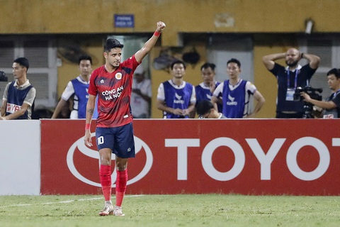 CLB Công An Hà Nội có chiến thắng đầu tiên tại V-League 2024 - 2025 - Ảnh 3. CLB Công An Hà Nội có chiến thắng đầu tiên tại V-League 2024 - 2025 - Ảnh 3.