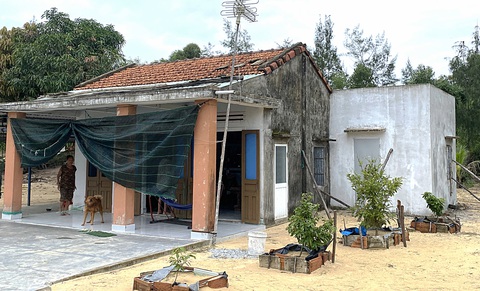 Xây 'lô cốt' tránh bão - Ảnh 1. Xây 'lô cốt' tránh bão - Ảnh 1.