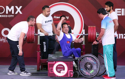 Paralympic 2024: Chờ tin vui từ lực sĩ Lê Văn Công - Ảnh 1. Paralympic 2024: Chờ tin vui từ lực sĩ Lê Văn Công - Ảnh 1.