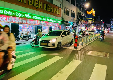 Mới có bằng lái ô tô, mua xe mới hay tậu xe cũ chạy tà tà cho quen? - Ảnh 2.