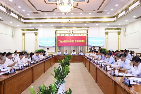 Xây dựng trung tâm hành chính công TP.HCM: Không có sự xáo trộn lớn về mặt thủ tục và cách vận hành - Ảnh 1.
