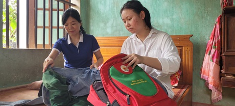 Gập ghềnh cổng trường đại học của cô gái Mường - Ảnh 2. Gập ghềnh cổng trường đại học của cô gái Mường - Ảnh 2.