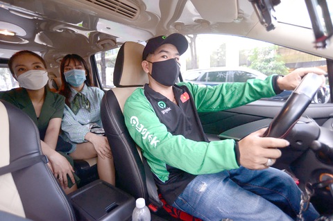 Thị trường xe công nghệ sau khi Gojek rút lui: 'Đốt tiền' nhiều chưa chắc thắng - Ảnh 1. Thị trường xe công nghệ sau khi Gojek rút lui: 'Đốt tiền' nhiều chưa chắc thắng - Ảnh 1.