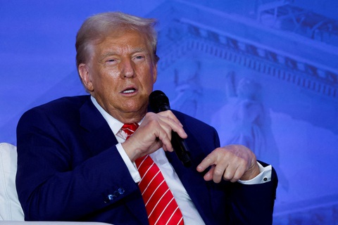 Bà Harris đồng ý tranh luận tắt micro với ông Trump - Ảnh 2. Bà Harris đồng ý tranh luận tắt micro với ông Trump - Ảnh 2.