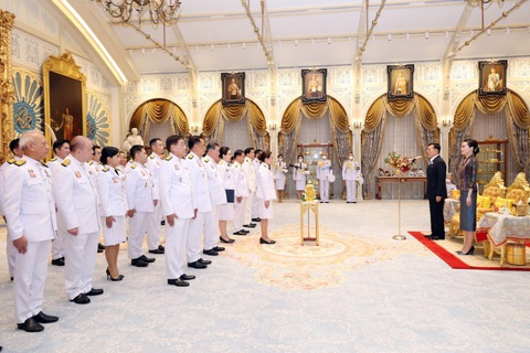 Thủ tướng Paetongtarn Shinawatra và nội các Thái Lan tuyên thệ nhậm chức - Ảnh 1. Thủ tướng Paetongtarn Shinawatra và nội các Thái Lan tuyên thệ nhậm chức - Ảnh 1.