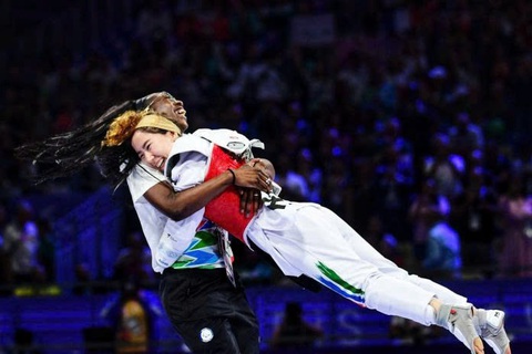 Zakia Khudadadi – cô gái tị nạn tỏa sáng ở Paralympic Paris 2024 - Ảnh 2.