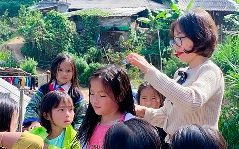 Sẻ chia với học trò vùng khó khăn - Kỳ 1: Những giáo viên 'biệt phái' - Ảnh 3. Sẻ chia với học trò vùng khó khăn - Kỳ 1: Những giáo viên 'biệt phái' - Ảnh 3.