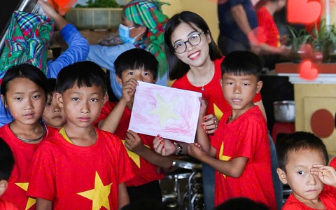 Sẻ chia với học trò vùng khó khăn - Kỳ 1: Những giáo viên 'biệt phái' - Ảnh 4. Sẻ chia với học trò vùng khó khăn - Kỳ 1: Những giáo viên 'biệt phái' - Ảnh 4.