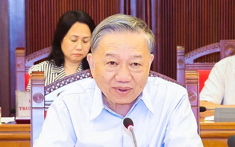 Tổng Bí thư, Chủ tịch nước gửi thư thăm hỏi đồng bào, chiến sĩ bị ảnh hưởng bão Yagi - Ảnh 2. Tổng Bí thư, Chủ tịch nước gửi thư thăm hỏi đồng bào, chiến sĩ bị ảnh hưởng bão Yagi - Ảnh 1.