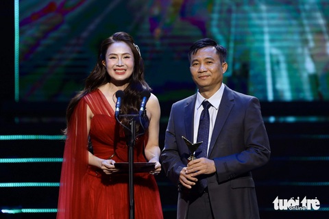 Độc đạo thắng lớn, Anh trai vượt ngàn chông gai là chương trình giải trí ấn tượng ở VTV Awards 2024 - Ảnh 11.