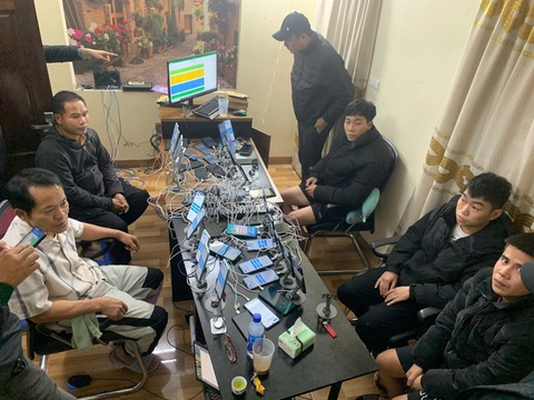 'Quét sinh trắc học' để chuyển, nạp tiền trong đường dây đánh bạc nghìn tỉ - Ảnh 1.