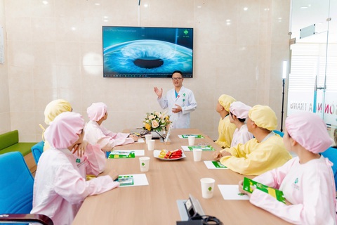 Bệnh viện Mắt Sài Gòn Nha Trang, mở ra hành trình kỳ diệu từ đôi mắt sáng khỏe - Ảnh 2. Bệnh viện Mắt Sài Gòn Nha Trang, mở ra hành trình kỳ diệu từ đôi mắt sáng khỏe - Ảnh 2.