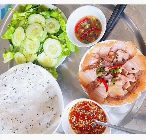 Nhìn góc bếp của má đã thấy Tết về - Ảnh 3. Nhìn góc bếp của má đã thấy Tết về - Ảnh 4.