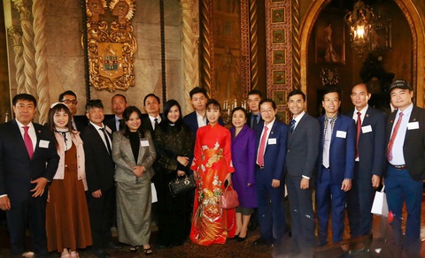Tỷ phú, nhà sáng lập Vietjet gặp gỡ đối tác chiến lược tại Mar-a-Lago - Ảnh 1.