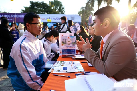 Cả nước đang tinh gọn, chọn ngành học nào? - Ảnh 8. Cả nước đang tinh gọn, chọn ngành học nào? - Ảnh 8.