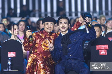 Tự Long, SOOBIN nhận nhiều giải quan trọng tại WeChoice Awards 2024 - Ảnh 3. WeChoice Awards 2024 - Ảnh 3.