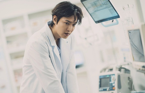 Rating When the stars gossip thấp kỷ lục, Lee Min Ho và Gong Hyo Jin không cứu nổi phim? - Ảnh 3. Rating When the stars gossip thấp kỷ lục, Lee Min Ho và Gong Hyo Jin không cứu nổi phim? - Ảnh 3.