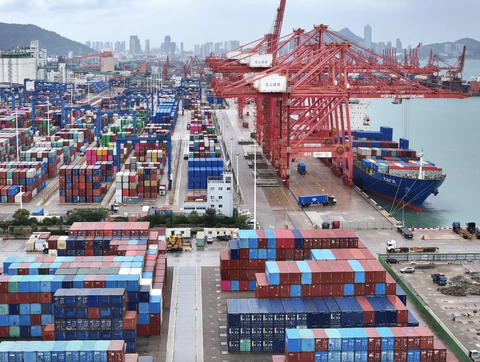 Việt Nam nhập khẩu hàng hóa Trung Quốc vượt Nhật Bản - Ảnh 1. Việt Nam nhập khẩu hàng hóa Trung Quốc vượt Nhật Bản - Ảnh 1.