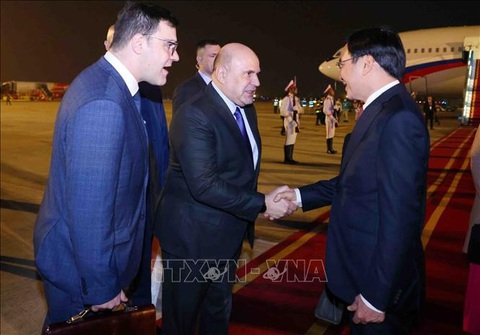 Thủ tướng Nga Mikhail Vladimirovich Mishustin bắt đầu thăm chính thức Việt Nam - Ảnh 2. Thủ tướng Nga Mikhail Vladimirovich Mishustin bắt đầu thăm chính thức Việt Nam - Ảnh 2.