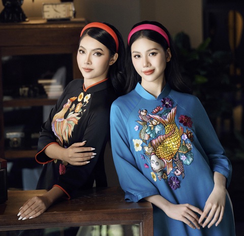 Tết đến, ngắm tranh Đông Hồ trên áo dài lụa của Võ Việt Chung - Ảnh 5. Tết đến, ngắm tranh Đông Hồ trên áo dài lụa của Võ Việt Chung - Ảnh 5.