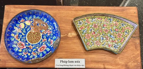 Ngắm tượng về nhân vật sử Việt, gốm xưa Biên Hoà, tranh khắc gỗ phá bản tại Nhà là nơi - Ảnh 5. Ngắm tượng về nhân vật sử Việt, gốm xưa Biên Hoà, tranh khắc gỗ phá bản tại Nhà là nơi - Ảnh 5.