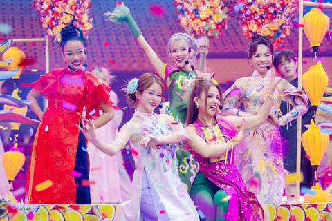 Chung kết Chị đẹp đạp gió đưa khán giả trải nghiệm văn hóa ba miền - Ảnh 3. Chung kết Chị đẹp đạp gió đưa khán giả trải nghiệm văn hóa ba miền - Ảnh 3.